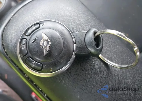 2014 Mini Clubman Cooper z USA, uszkodzony, nr VIN WMWZF3C50ET571554